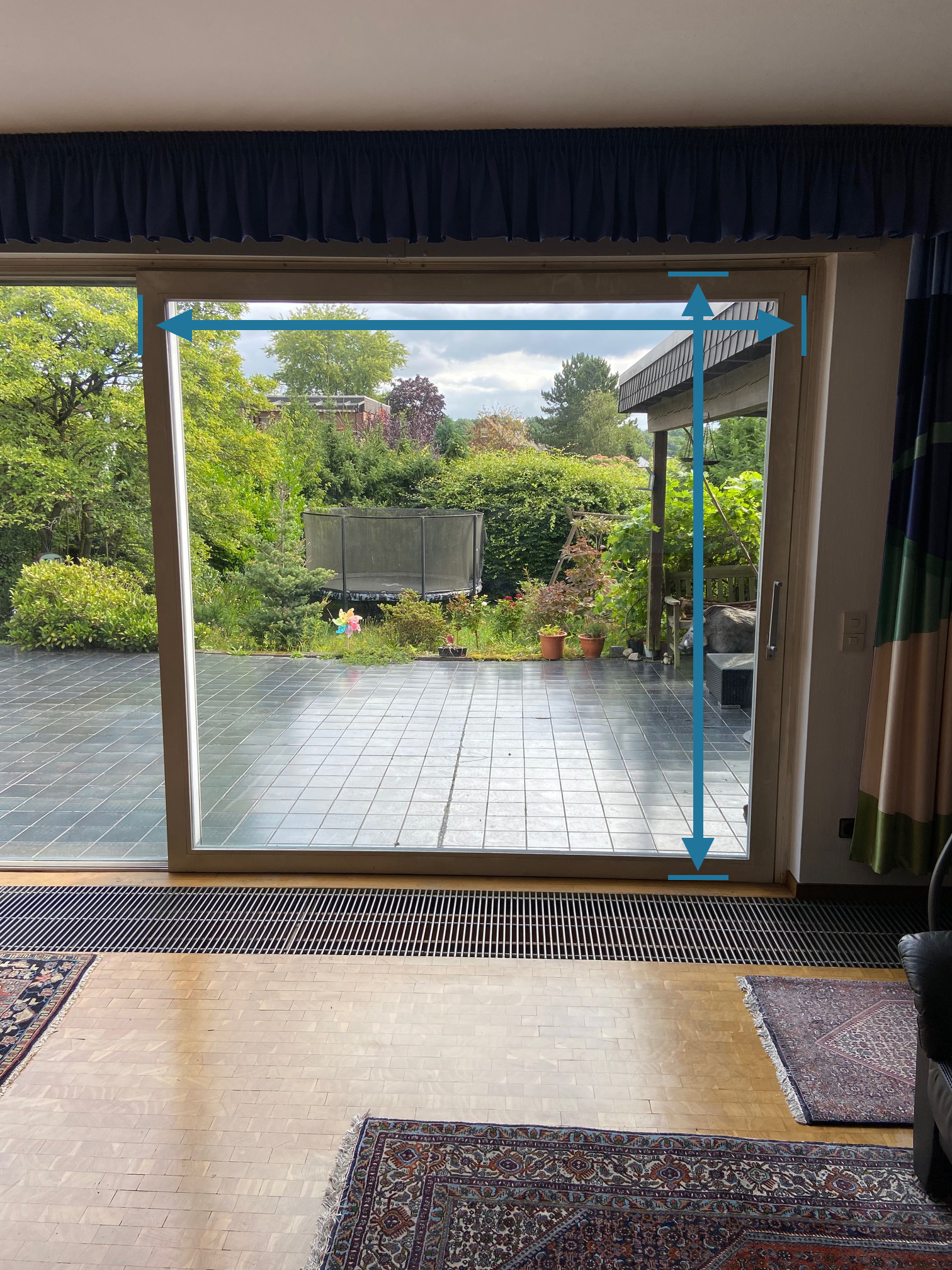 1. Höhe und Breite des beweglichen Flügels